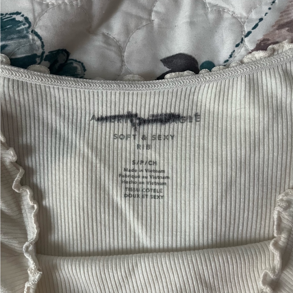 American Eagle soft & sexy top